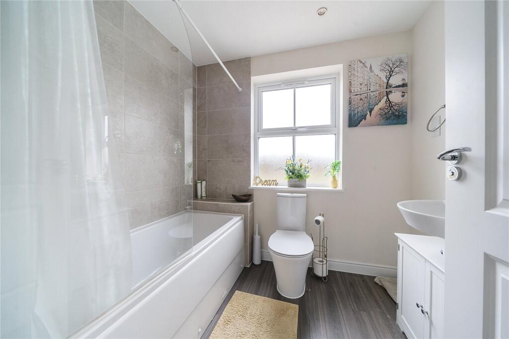 Additional property image - Tickner Drive, Weldon, Ebbsfleet Valley