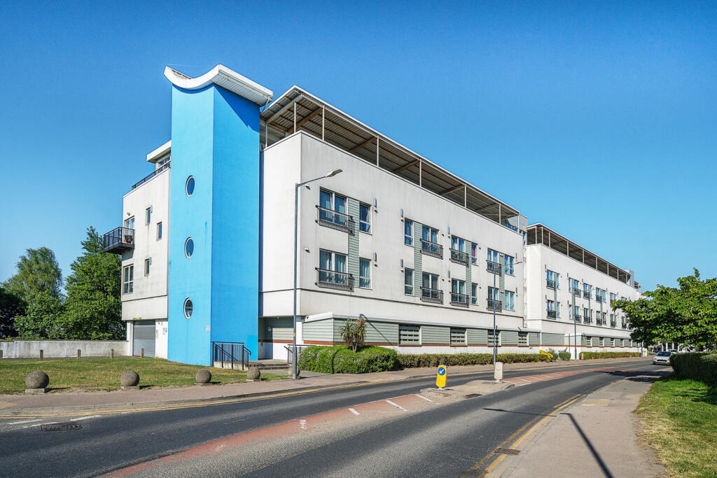 Main image of property: Canal Road, Gravesend, Kent