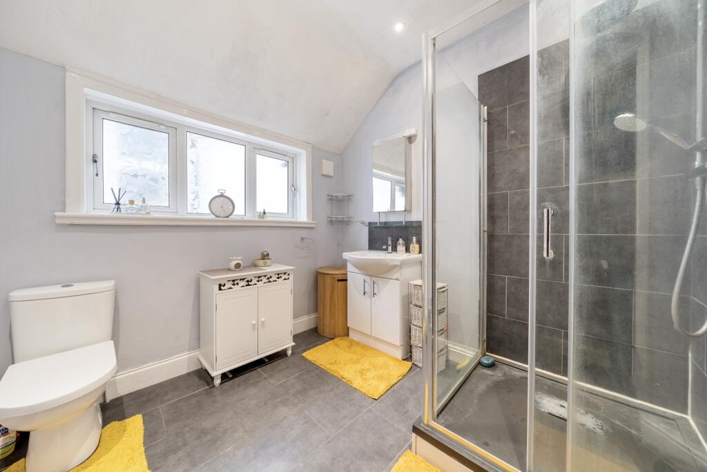 Additional property image - Alexandra Crescent, Bromley