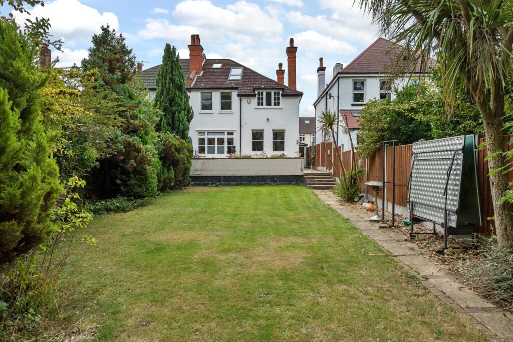 Additional property image - Alexandra Crescent, Bromley