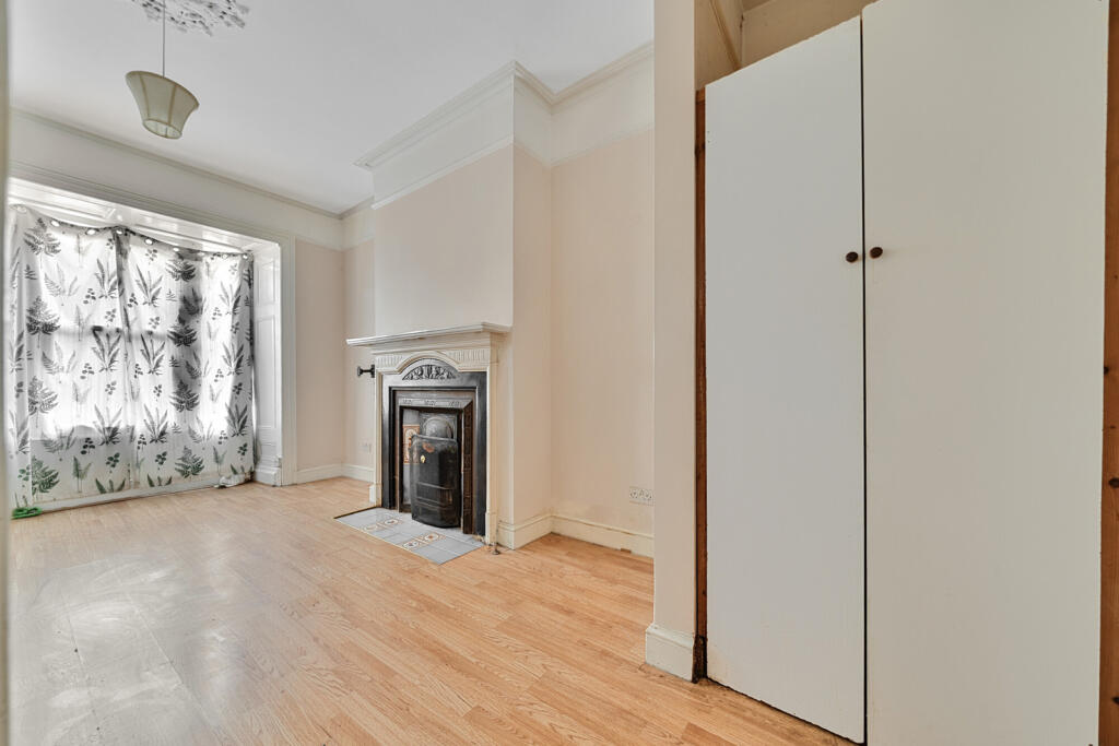Main image of property: Amblecote Road, London