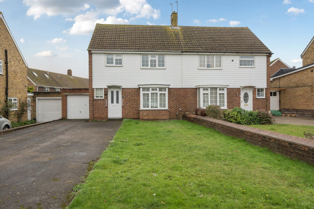 Main image of property: Maple Close, Larkfield, Aylesford