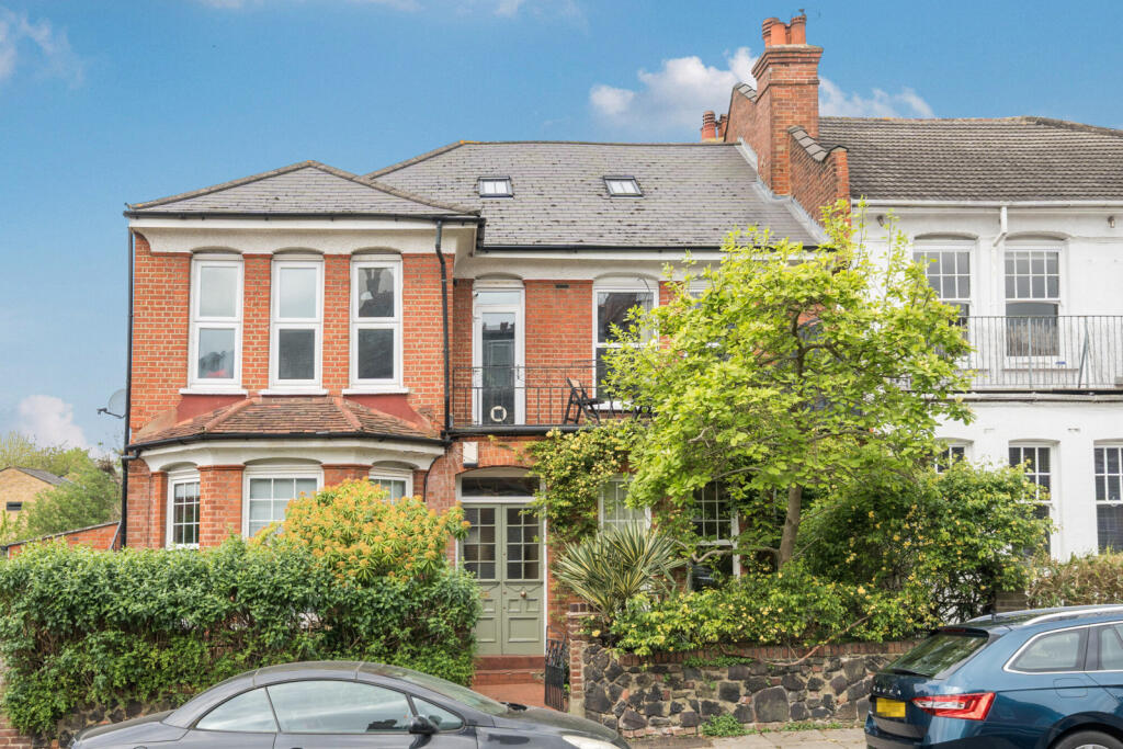 Main image of property: Queensthorpe Road, London