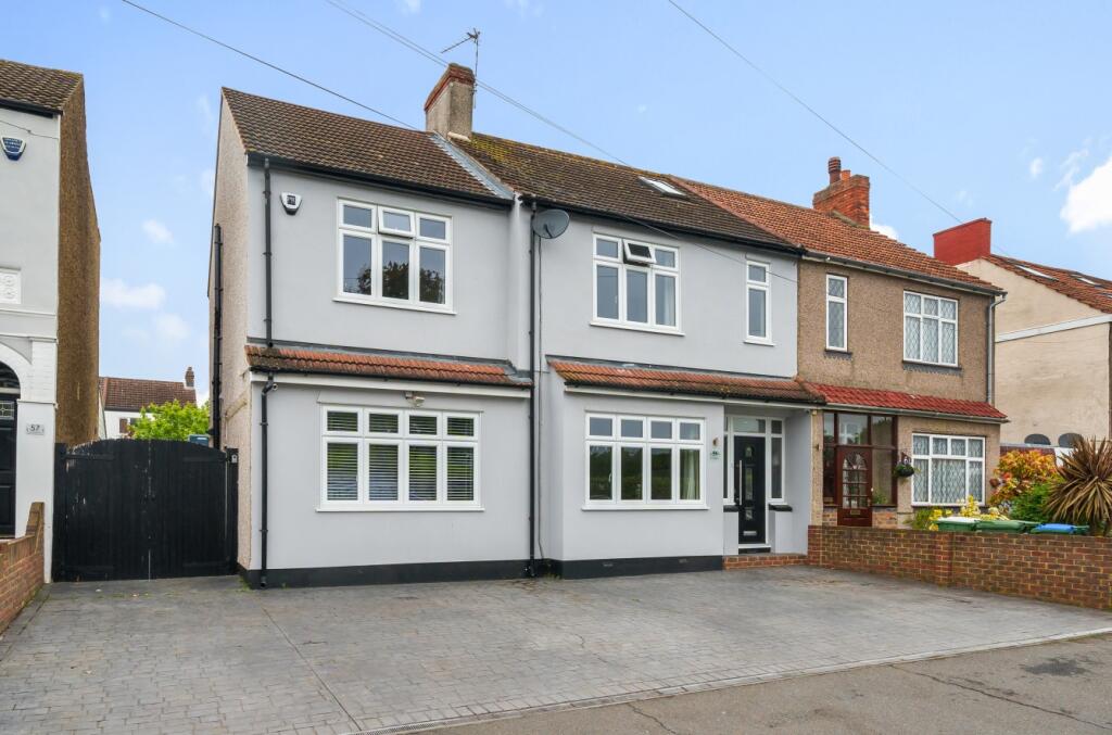 5 bedroom semidetached house for sale in South Gipsy Road, Welling