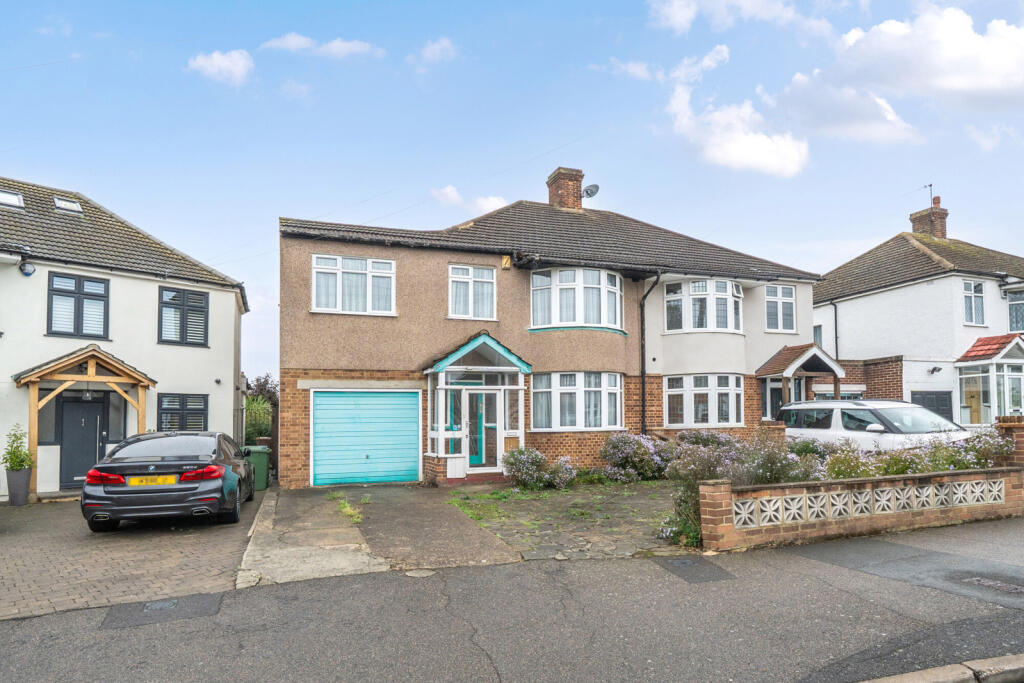 Main image of property: Cleveland Road, Welling