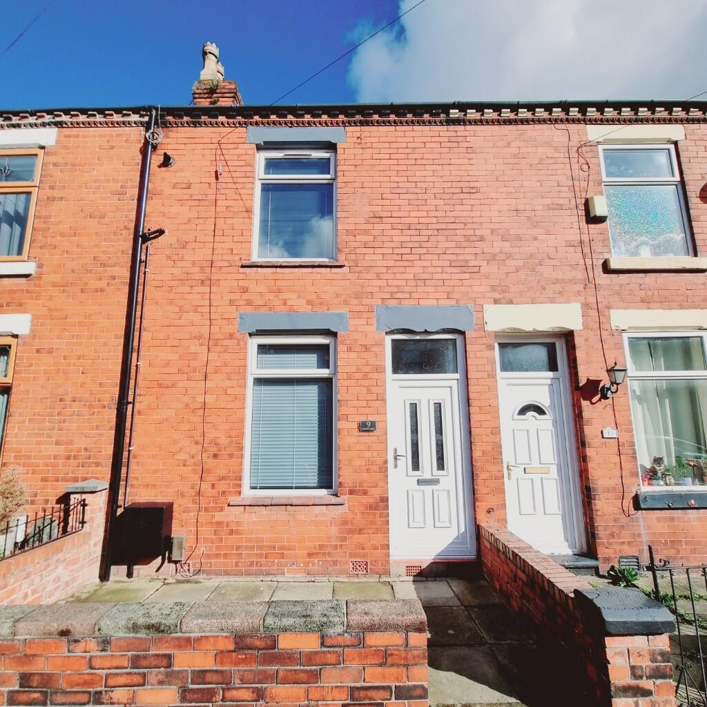 Main image of property: Booth Street, M34
