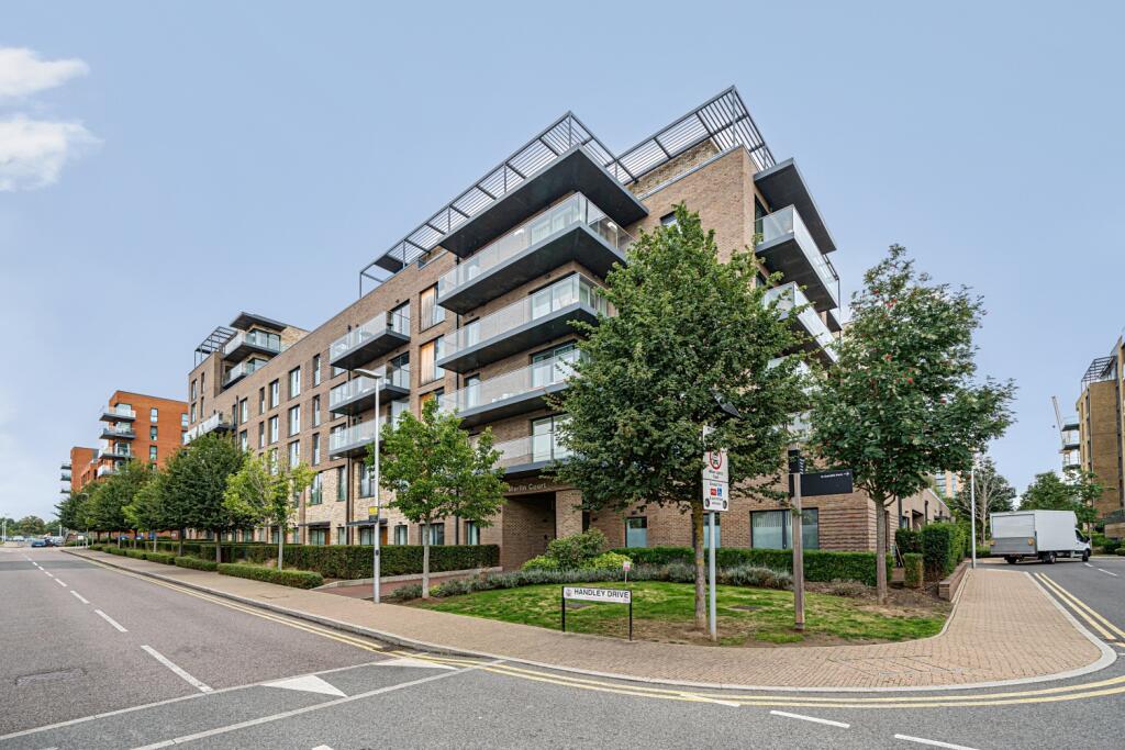 2 bedroom apartment for sale in Handley Drive, London, SE3
