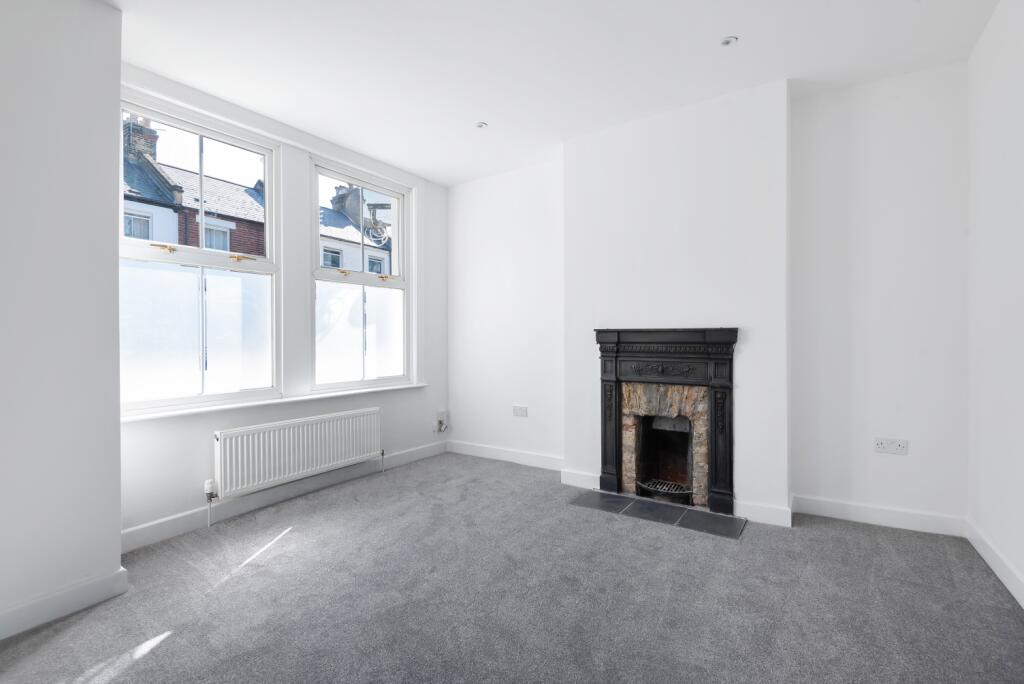 1 bedroom apartment for sale in Fingal Street, Greenwich, London, SE10