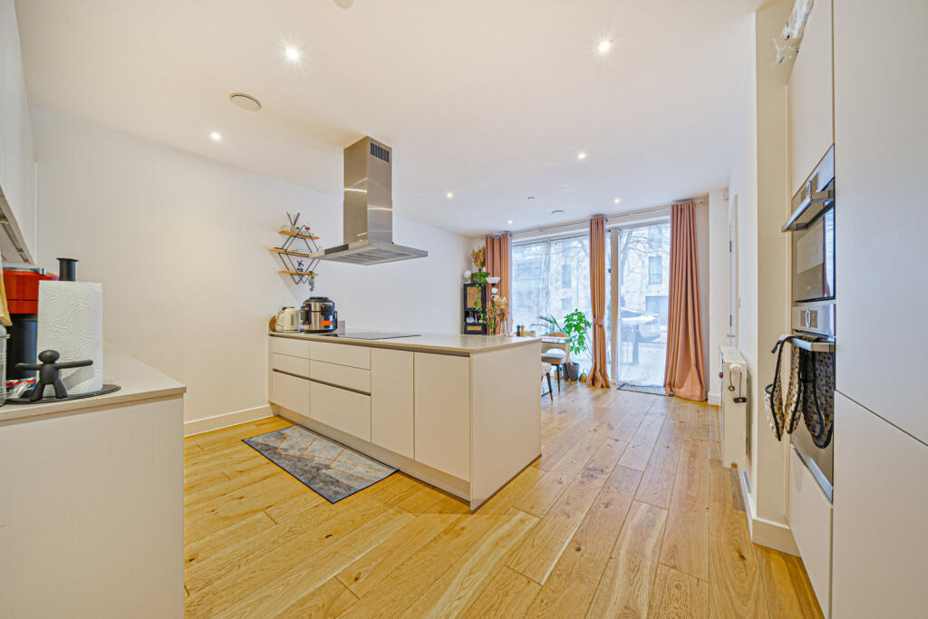 Main image of property: West Parkside, Greenwich