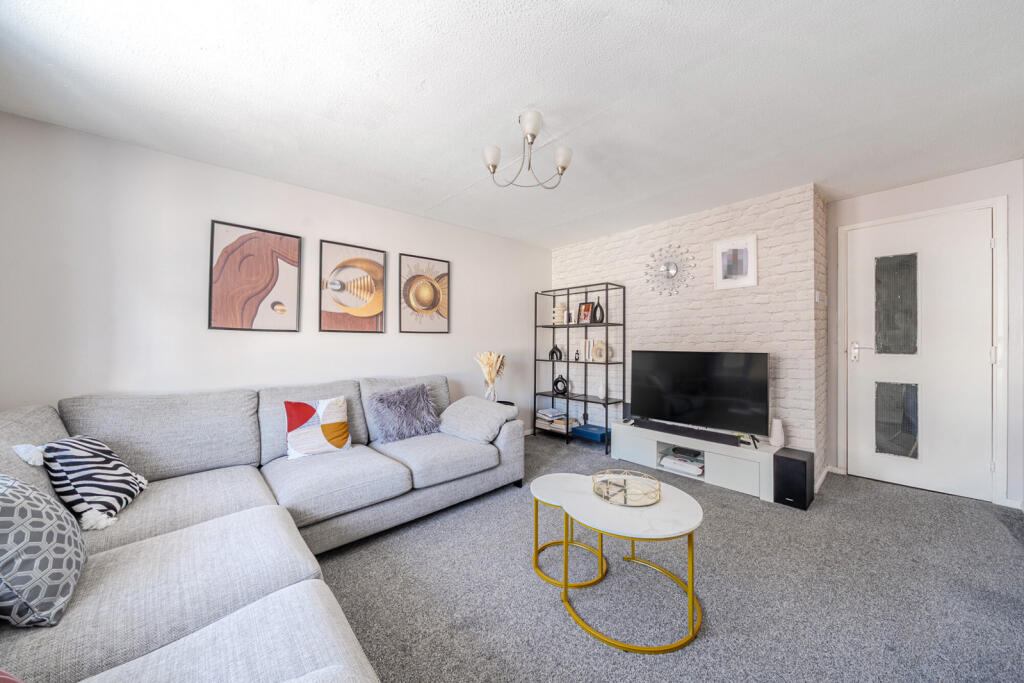 Main image of property: Courthill Road, London