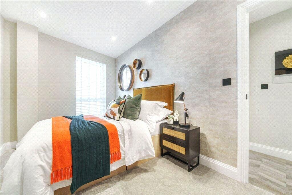 Additional property image - Station Road, Sidcup