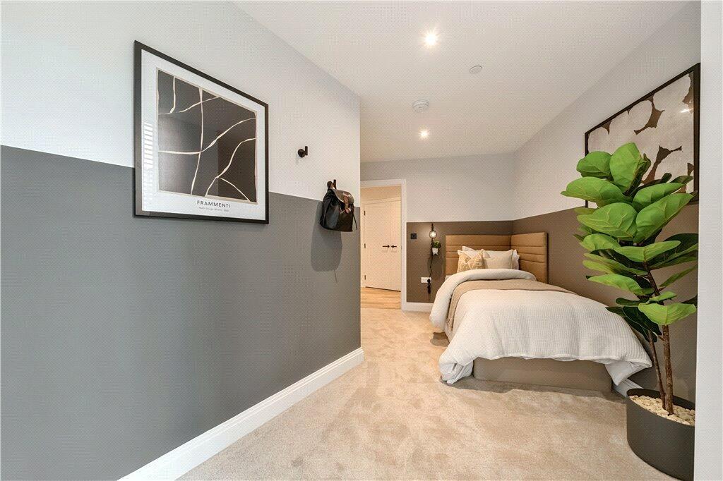 Additional property image - Tweedy Road, Bromley