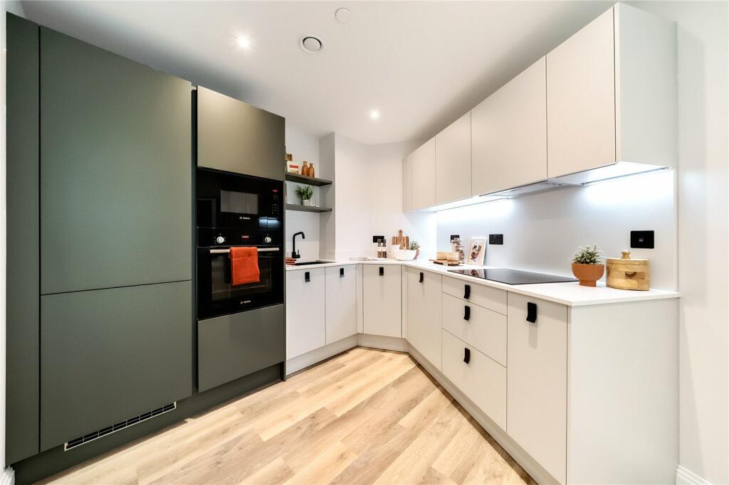 Additional property image - Tweedy Road, Bromley