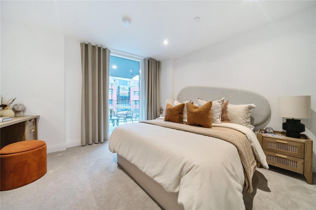 Additional property image - Tweedy Road, Bromley