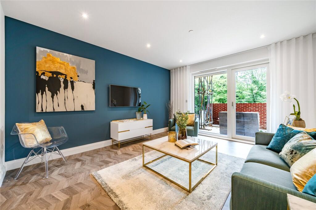 Additional property image - Station Road, Sidcup