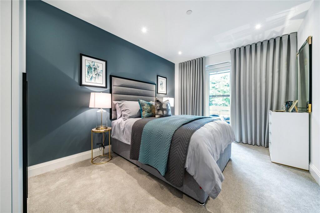 Additional property image - Station Road, Sidcup