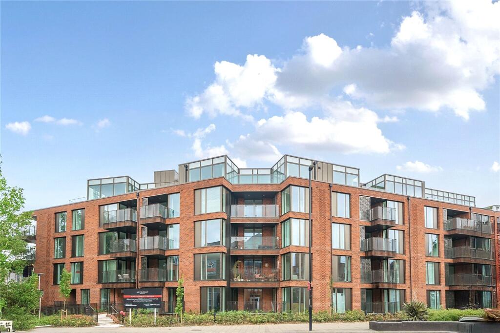 Main image of property: Tweedy Road, Bromley