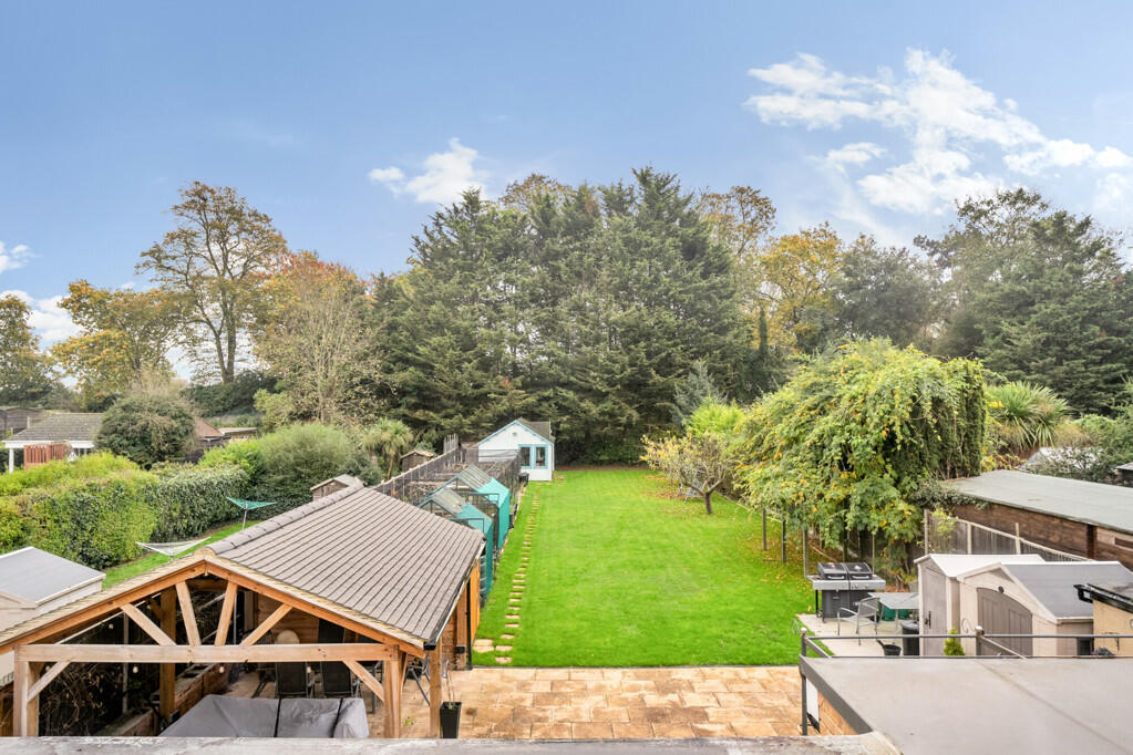 Additional property image - Avenue Road, Kent