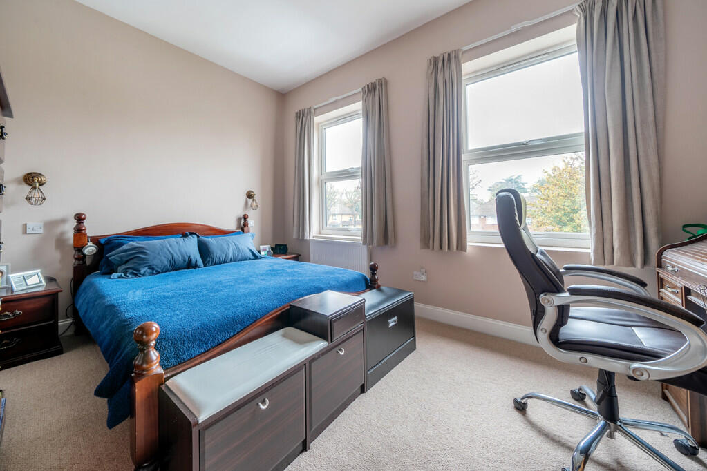 Additional property image - Avenue Road, Kent
