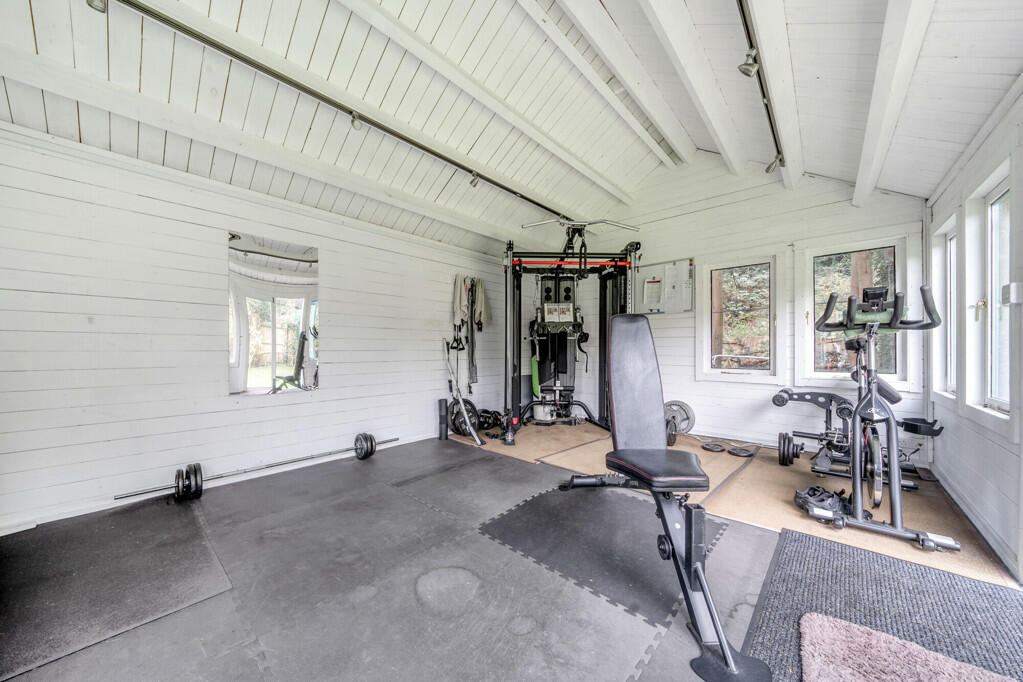 Additional property image - Avenue Road, Kent