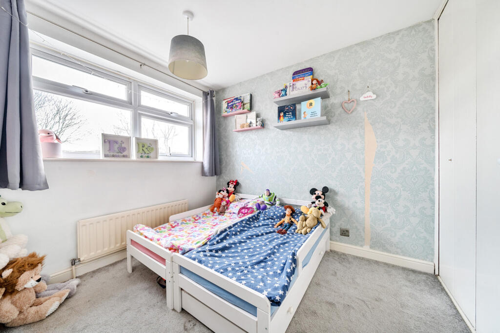 Additional property image - Silver Spring Close, Erith