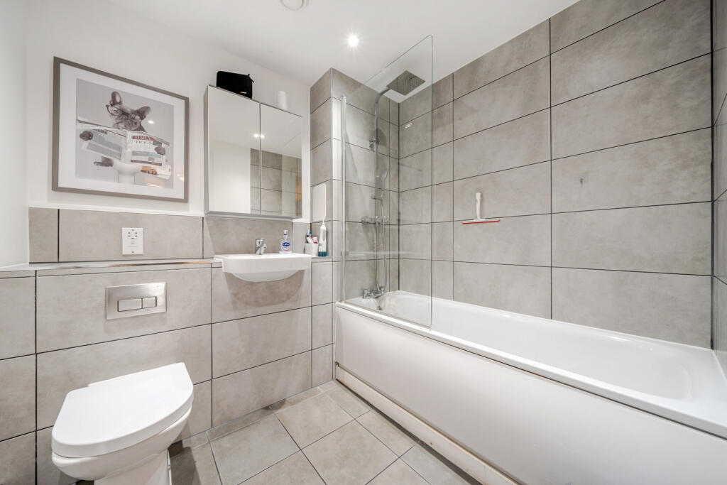 Additional property image - Erith High Street, Erith