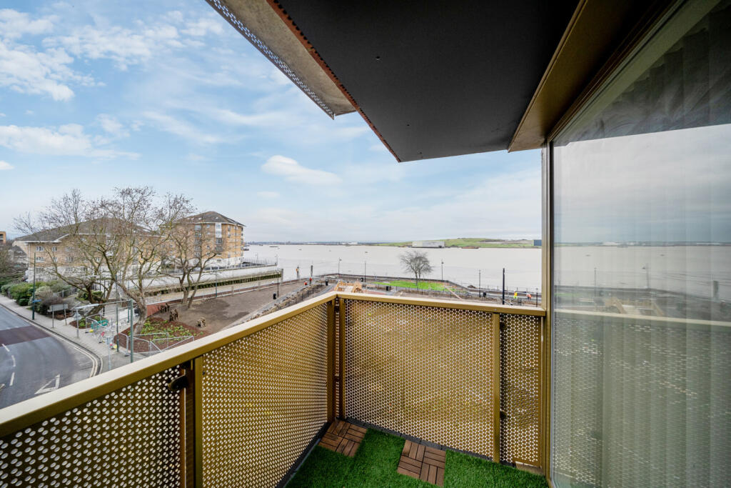 Additional property image - Erith High Street, Erith
