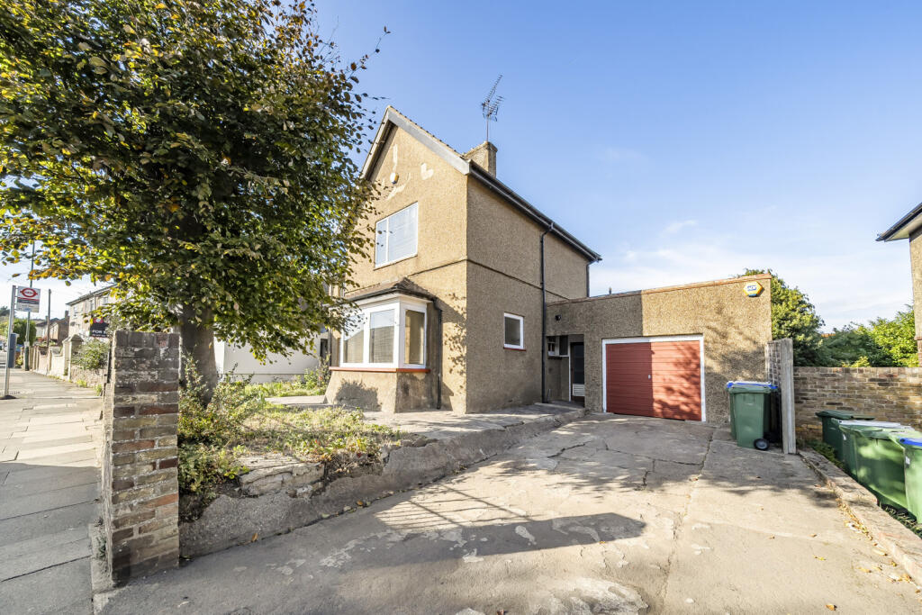 Main image of property: Colyers Lane, Erith