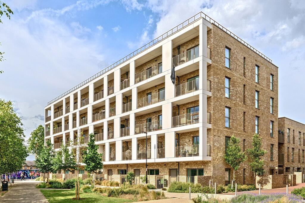 Main image of property: Valley Road, London