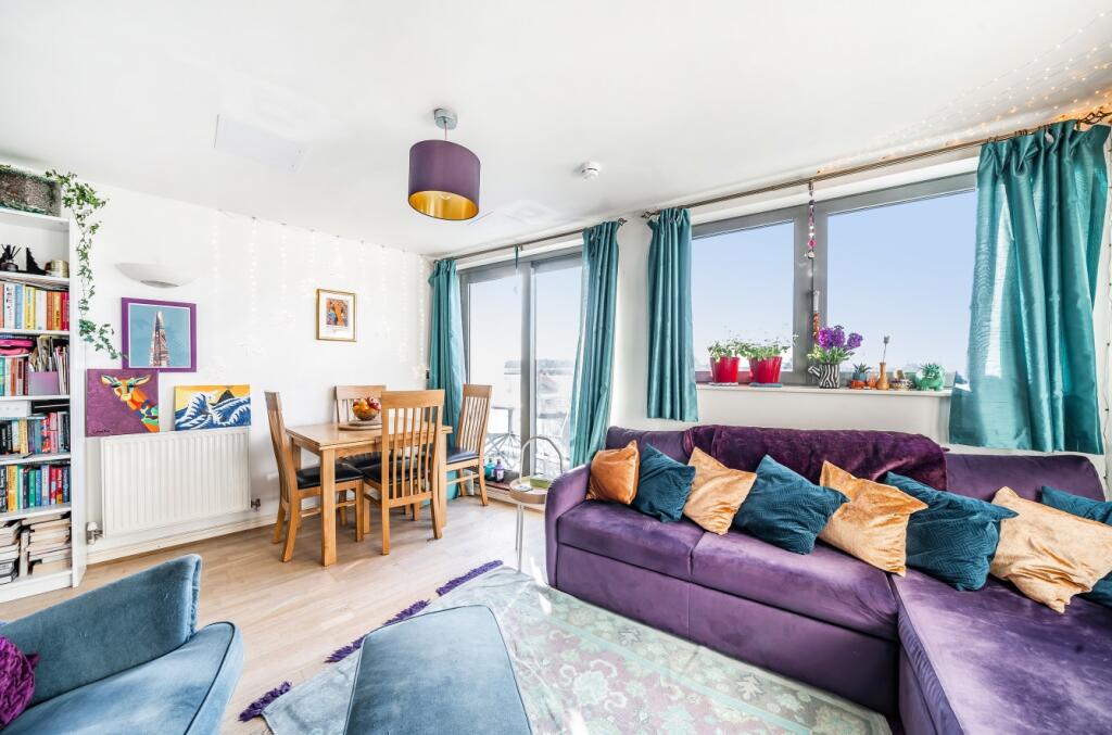 1 bedroom apartment for sale in Sumner Road, London, SE15