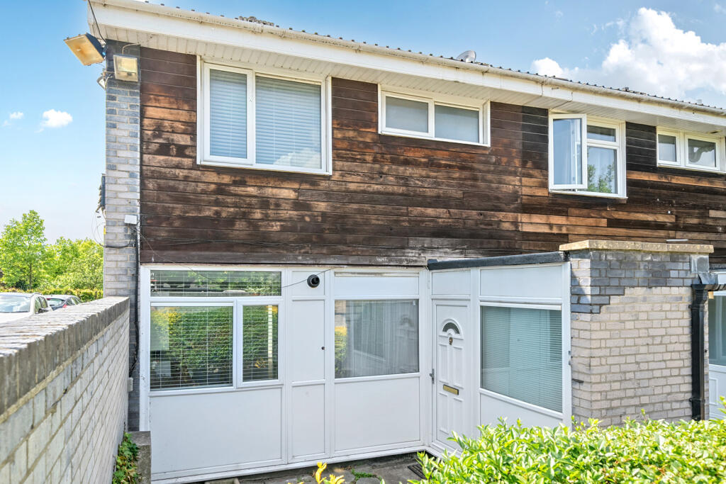Main image of property: Hathorne Close, London