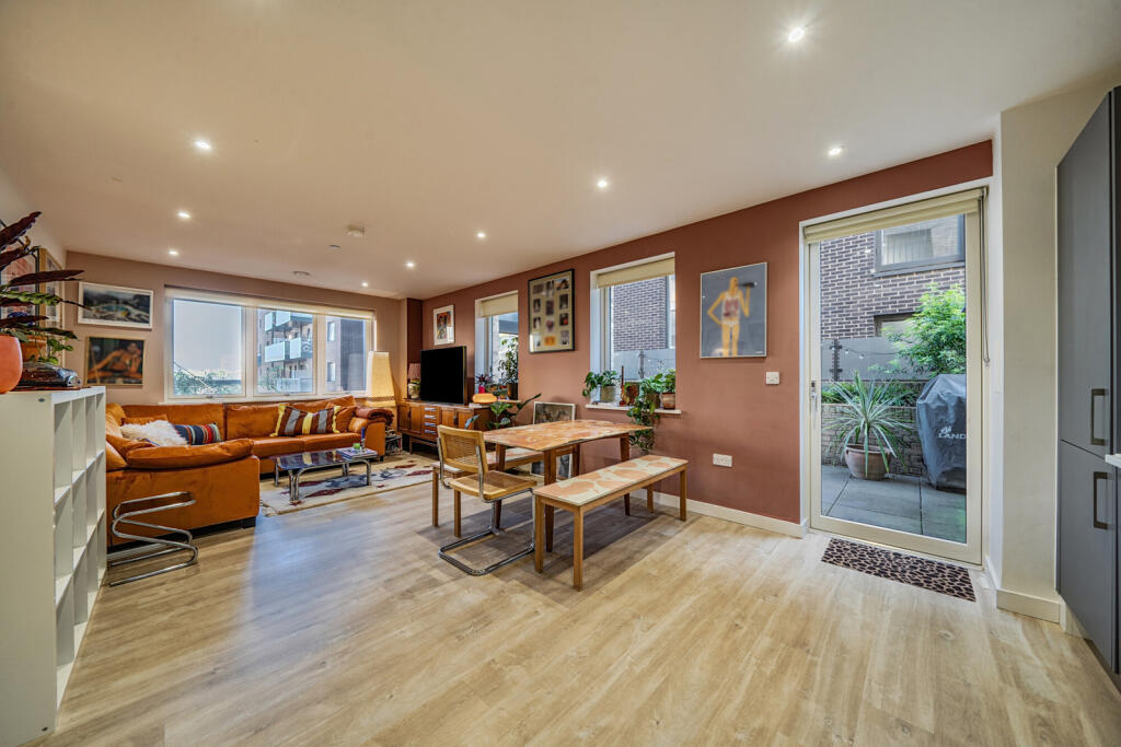 Main image of property: Eaton Walk, London
