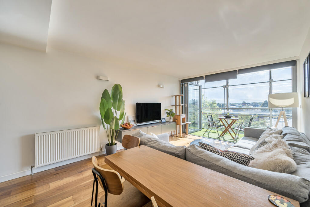 Main image of property: Consort Road, London