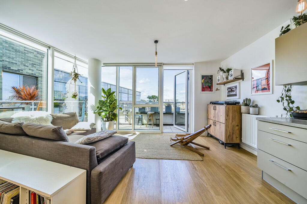 Main image of property: Woods Road, London
