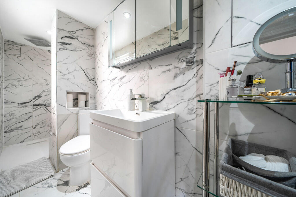 Additional property image - Blakeney Road, Beckenham