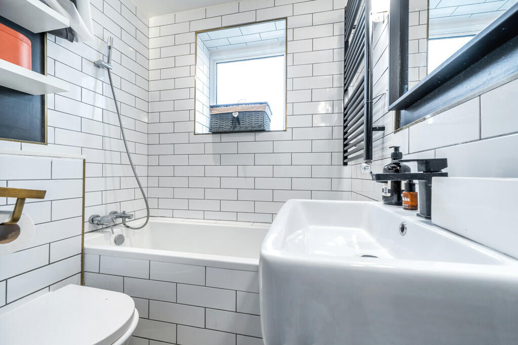 Additional property image - Blakeney Road, Beckenham