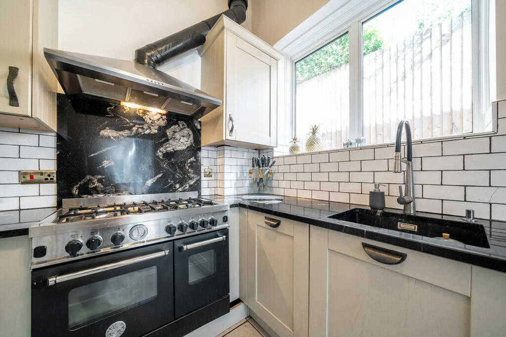 Additional property image - Blakeney Road, Beckenham