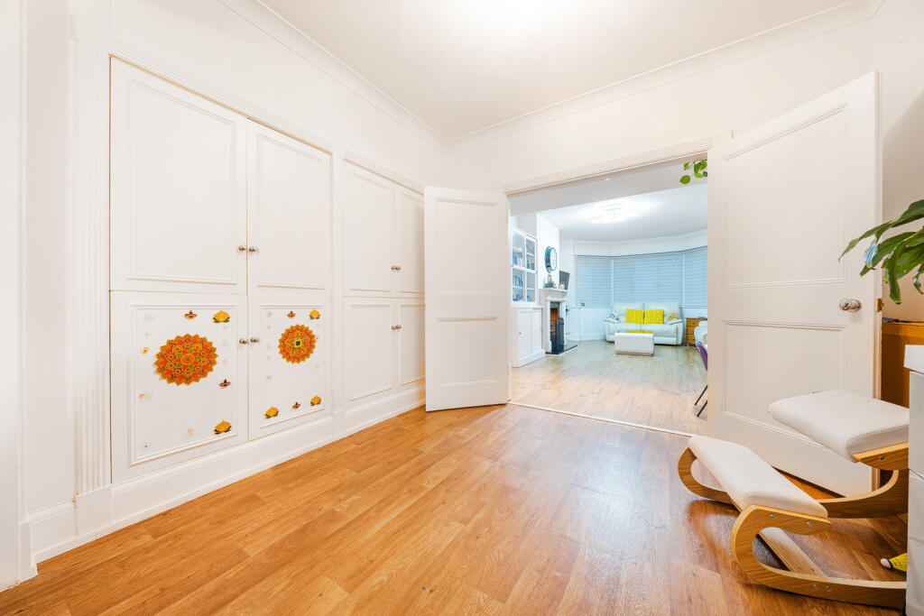 Additional property image - Eden Way, Beckenham