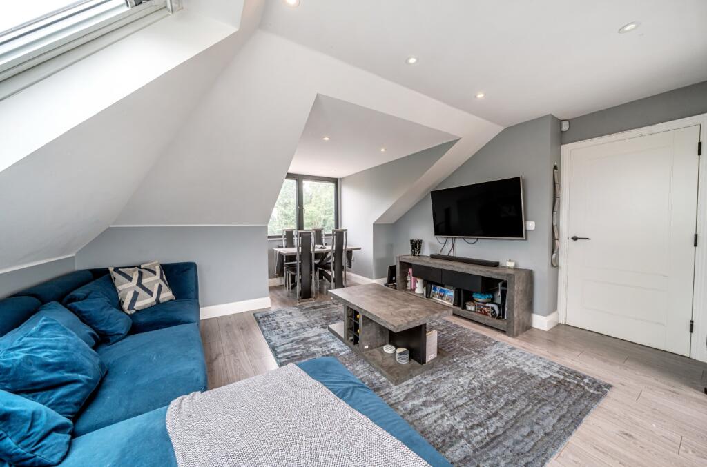 Additional property image - Elmers End Road, Beckenham