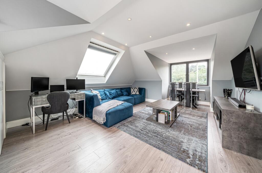 Additional property image - Elmers End Road, Beckenham