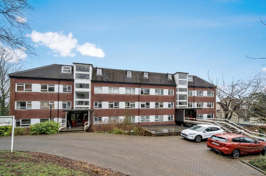 2 bedroom apartment for sale in Beckenham Lane, Bromley, BR2
