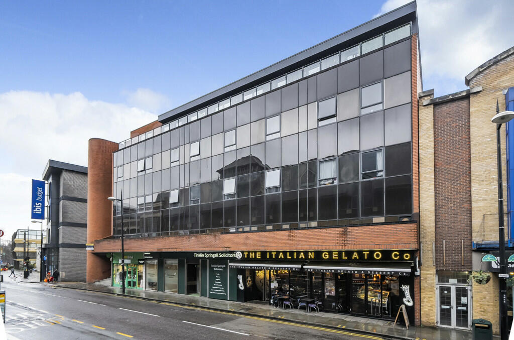 1 bedroom apartment for sale in Elmfield Road, Bromley, BR1