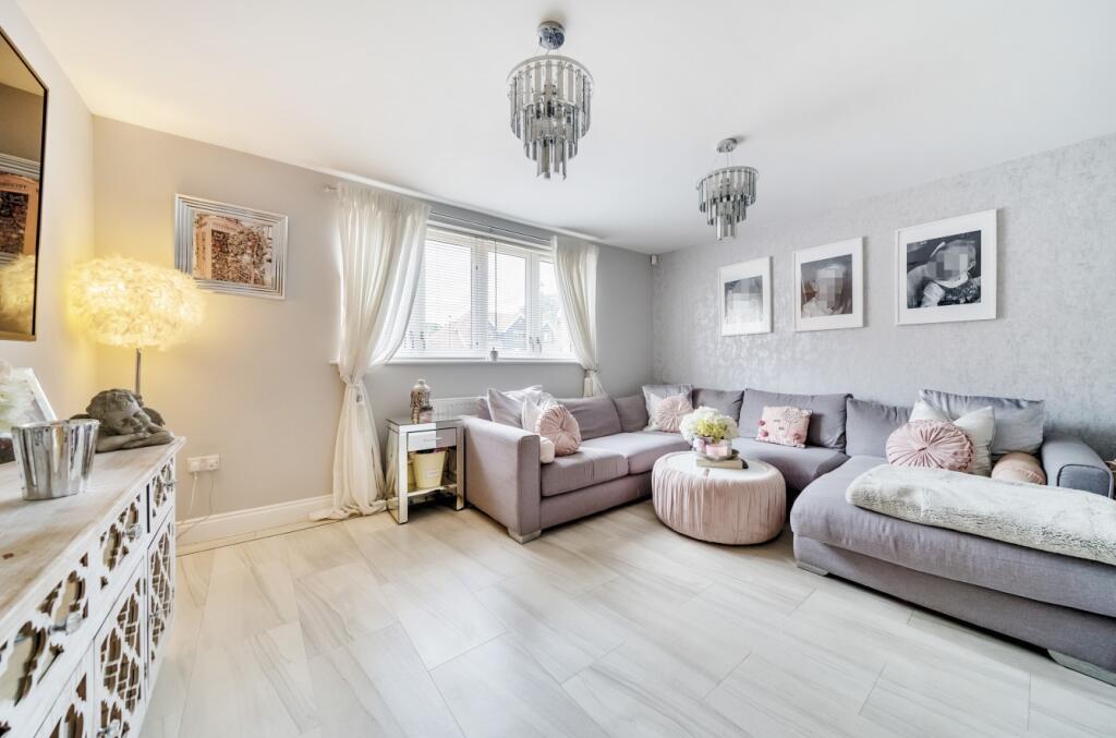 Additional property image - Fishers Wood Grove, Bromley