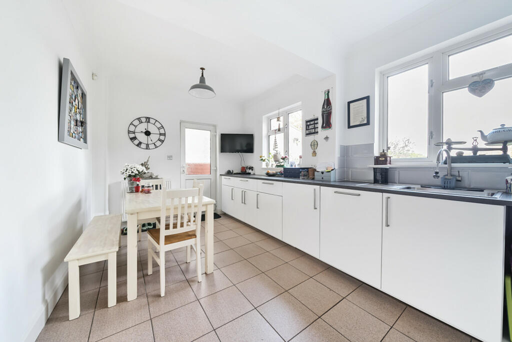 Additional property image - Avondale Road, Bromley