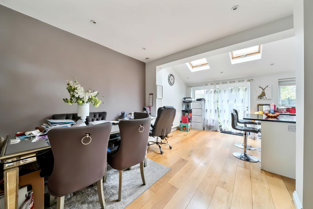 Additional property image - Queen Anne Avenue, Bromley