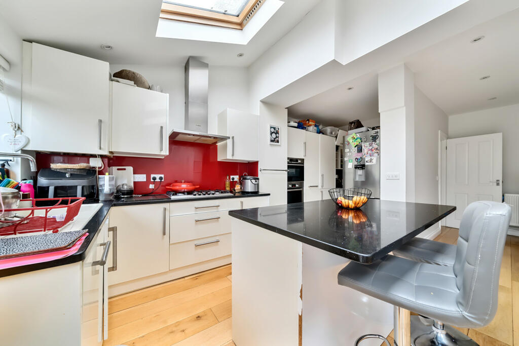 Additional property image - Queen Anne Avenue, Bromley
