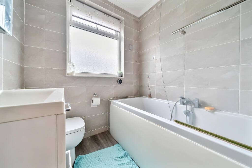 Additional property image - Queen Anne Avenue, Bromley