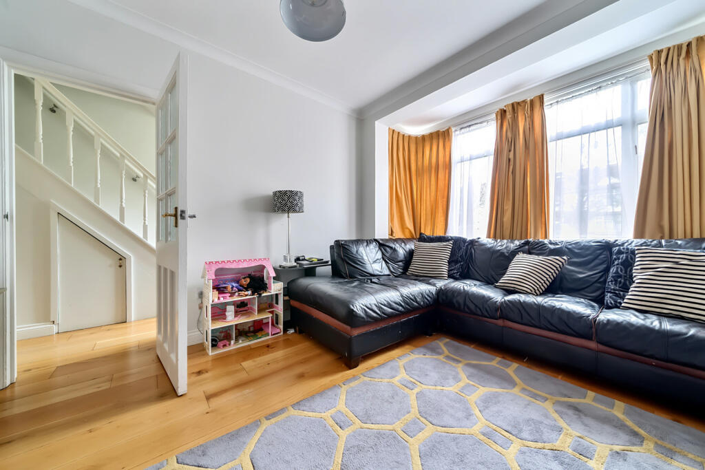 Additional property image - Queen Anne Avenue, Bromley