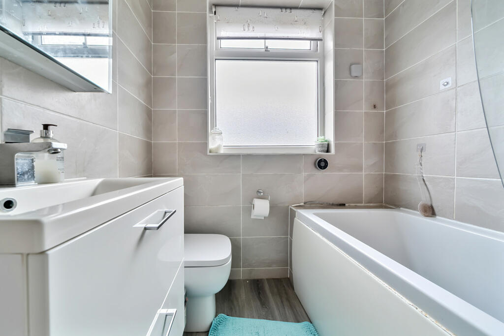 Additional property image - Queen Anne Avenue, Bromley