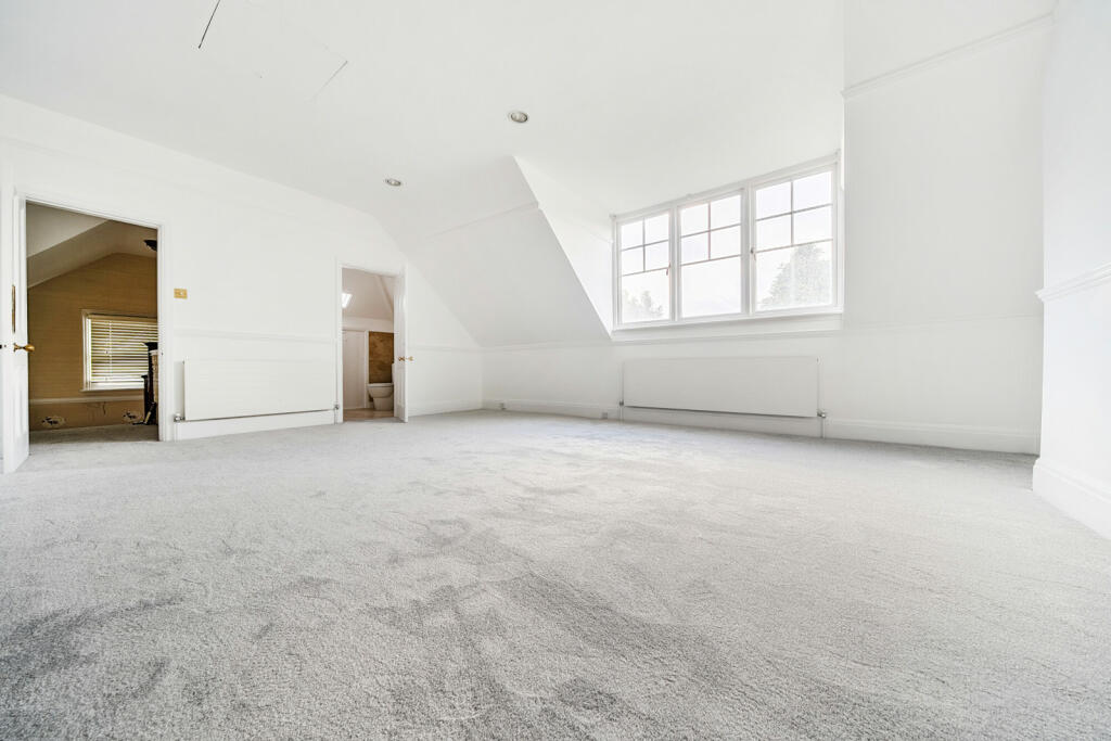 Additional property image - Kings Avenue, Bromley